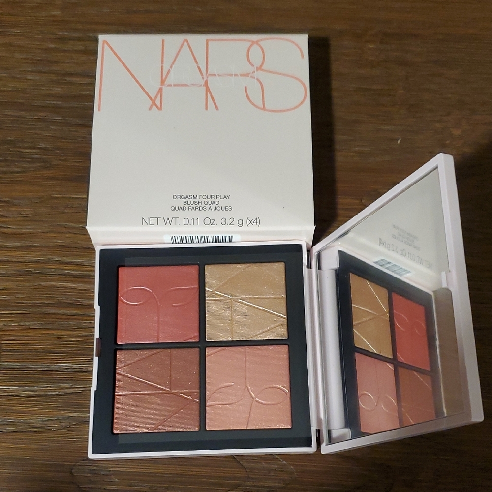 NARS Orgasm Four Play Blush Quad Palette with Pink and Gold Hues